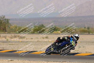 media/Oct-08-2023-CVMA (Sun) [[dbfe88ae3c]]/Race 5 Amateur Supersport Open/